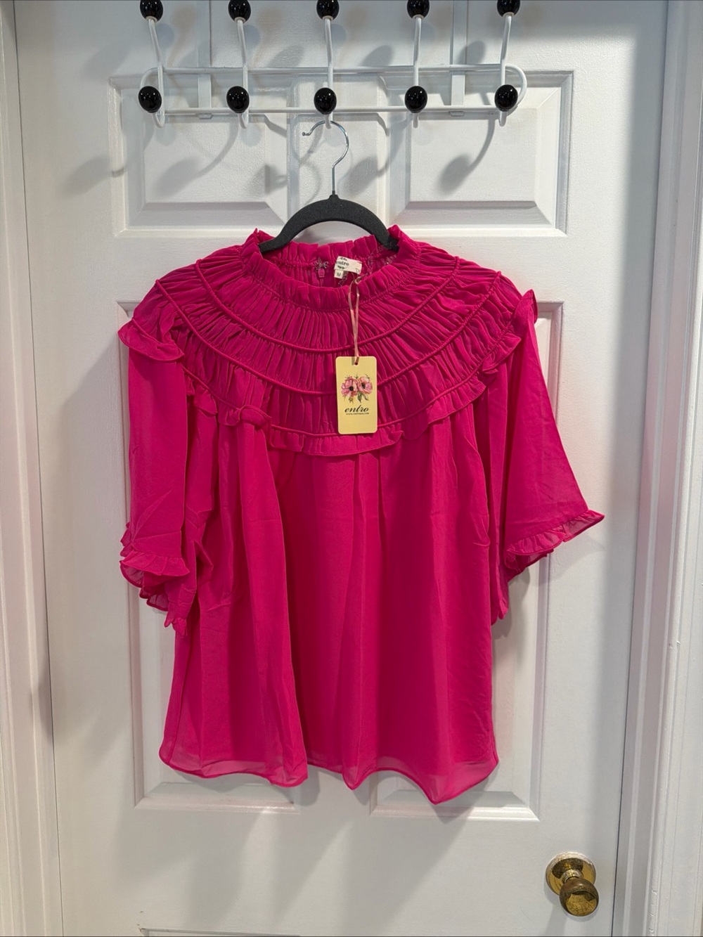 NWT entro Boutique Hot Pink Ruffled Yoke Blouse Sz S & M - Picture 7 of 7